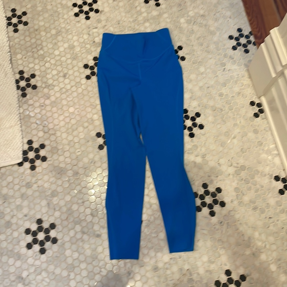 25” blue lululemon leggings